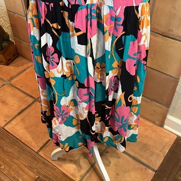 Entro Maui Floral Balloon Sleeve Tiered Midi Dress, size M - Picture 4 of 12